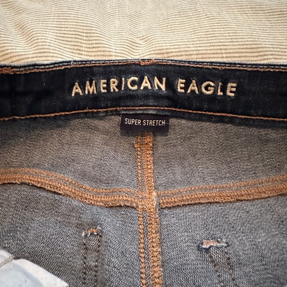 American Eagle Super High Waisted Jegging Crop - Picture 4 of 12